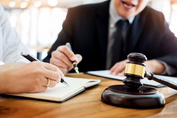criminal lawyer